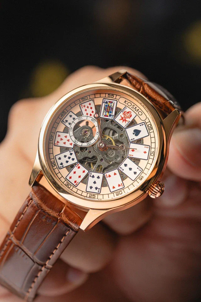 Reloj Kosmo Cartas Caballero
