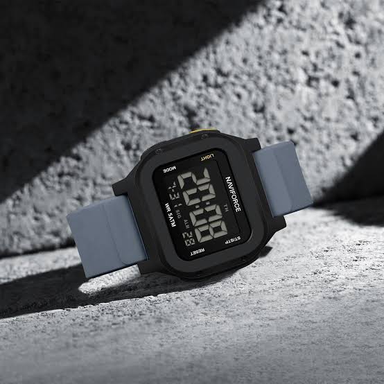 Reloj Naviforce de Caballero en Goma 7137 - Image 3