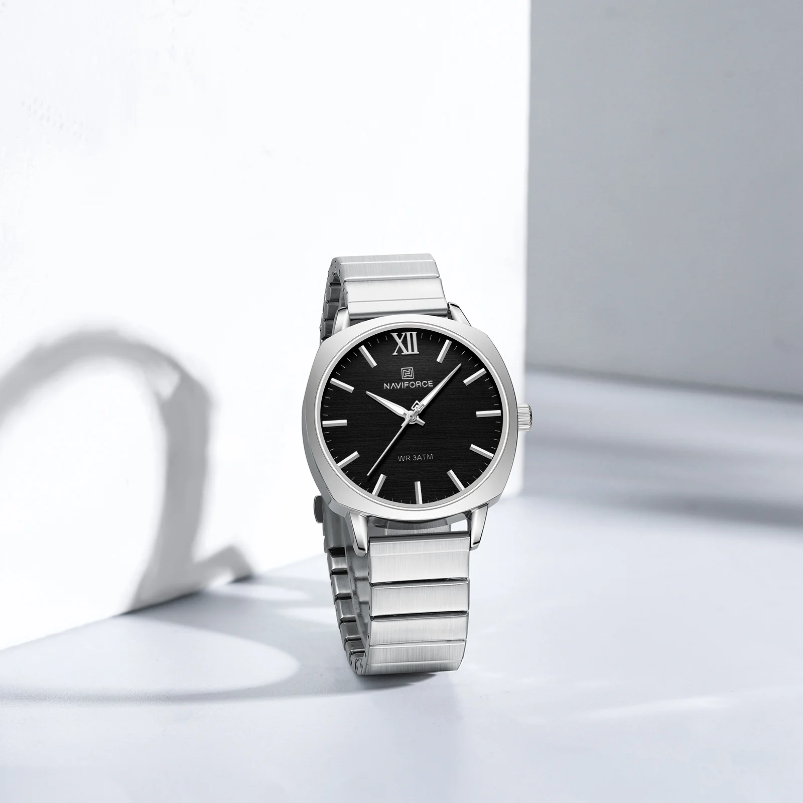 Reloj Naviforce de Dama 5044 - Image 2
