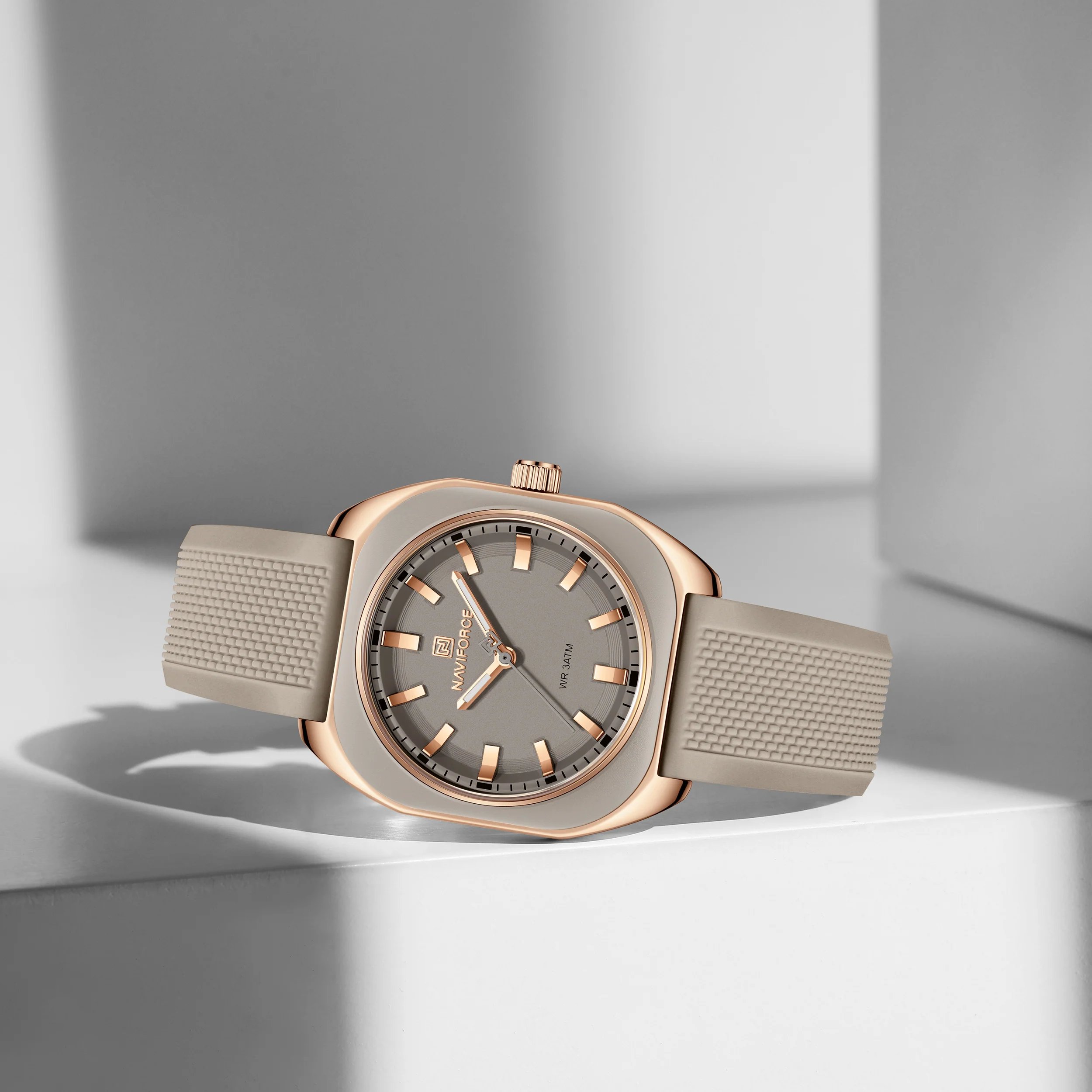 Reloj Naviforce de Dama 5061 - Image 3