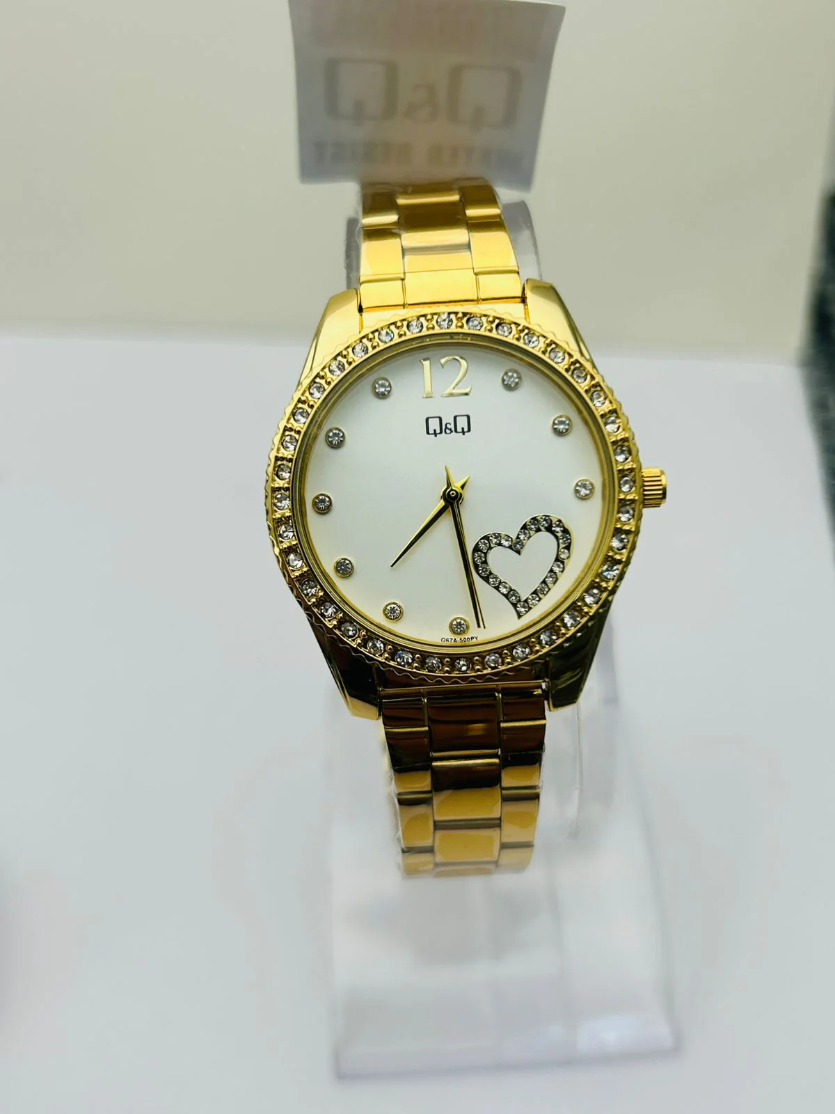 Reloj Q&Q corazón para dama - Image 6
