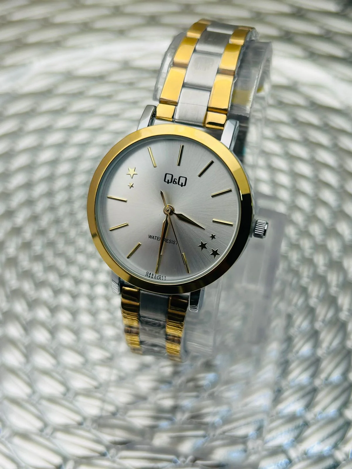 Reloj Q&Q para dama estrellas - Image 3