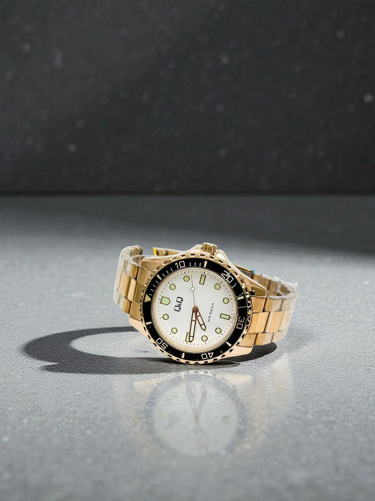 Reloj Q&Q para hombre QZ82J201Y - Image 12