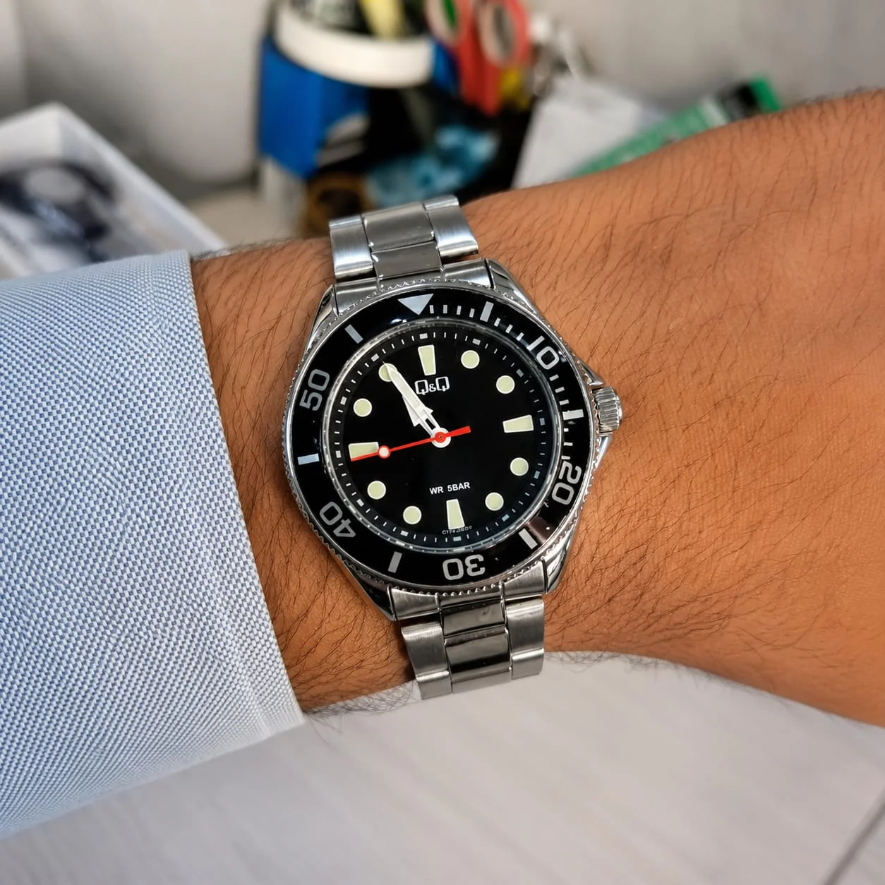 Reloj Q&Q para hombre QZ82J201Y - Image 13