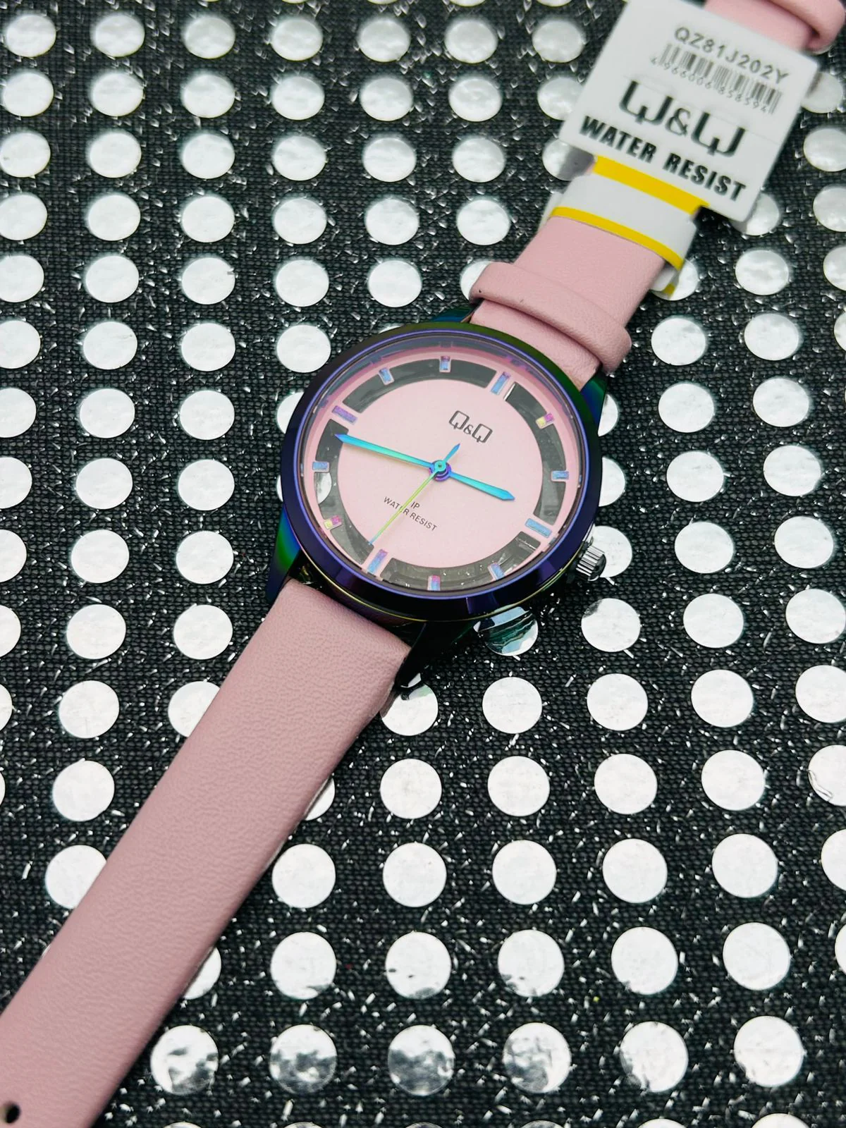 Reloj Q&Q Pulso en Cuero Dama - Image 3