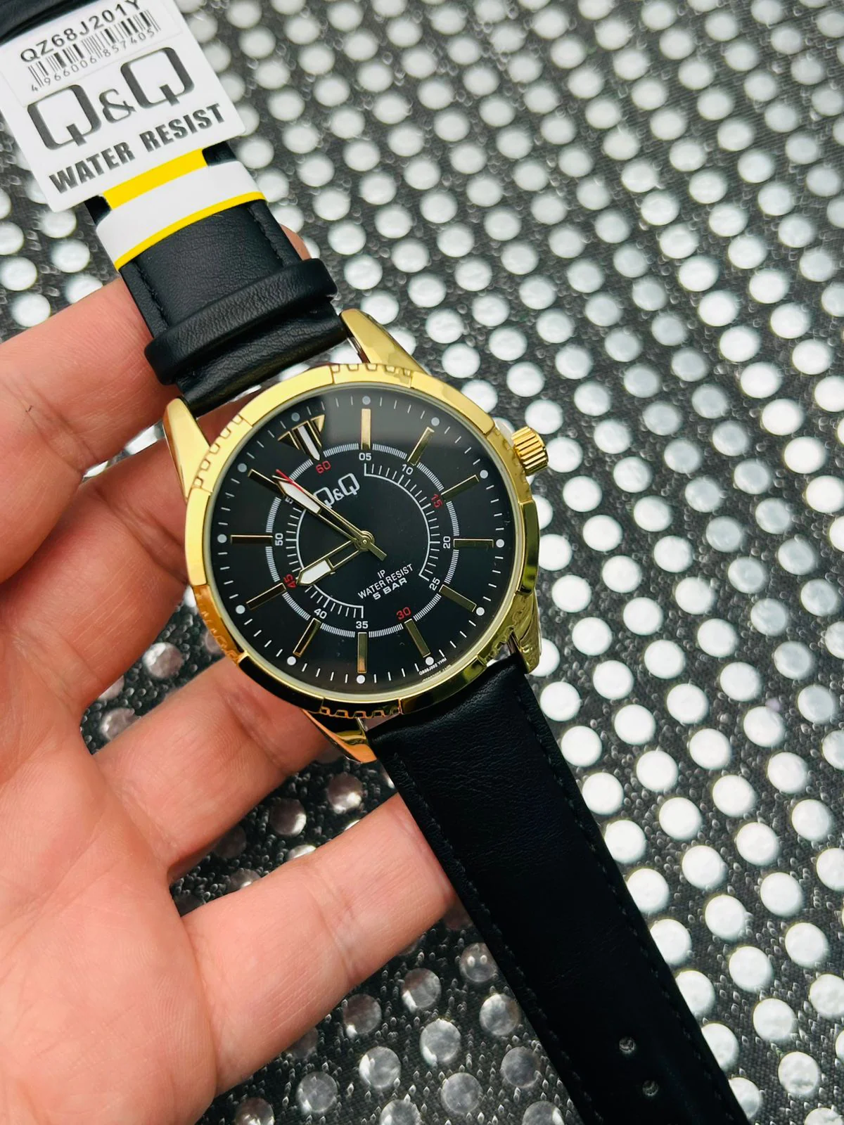 Reloj Q&Q Pulso en Cuero para Hombre - Image 2